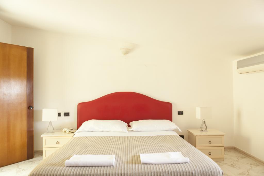 Hotel Villa Pirotta Sannicandro di Bari 外观 照片
