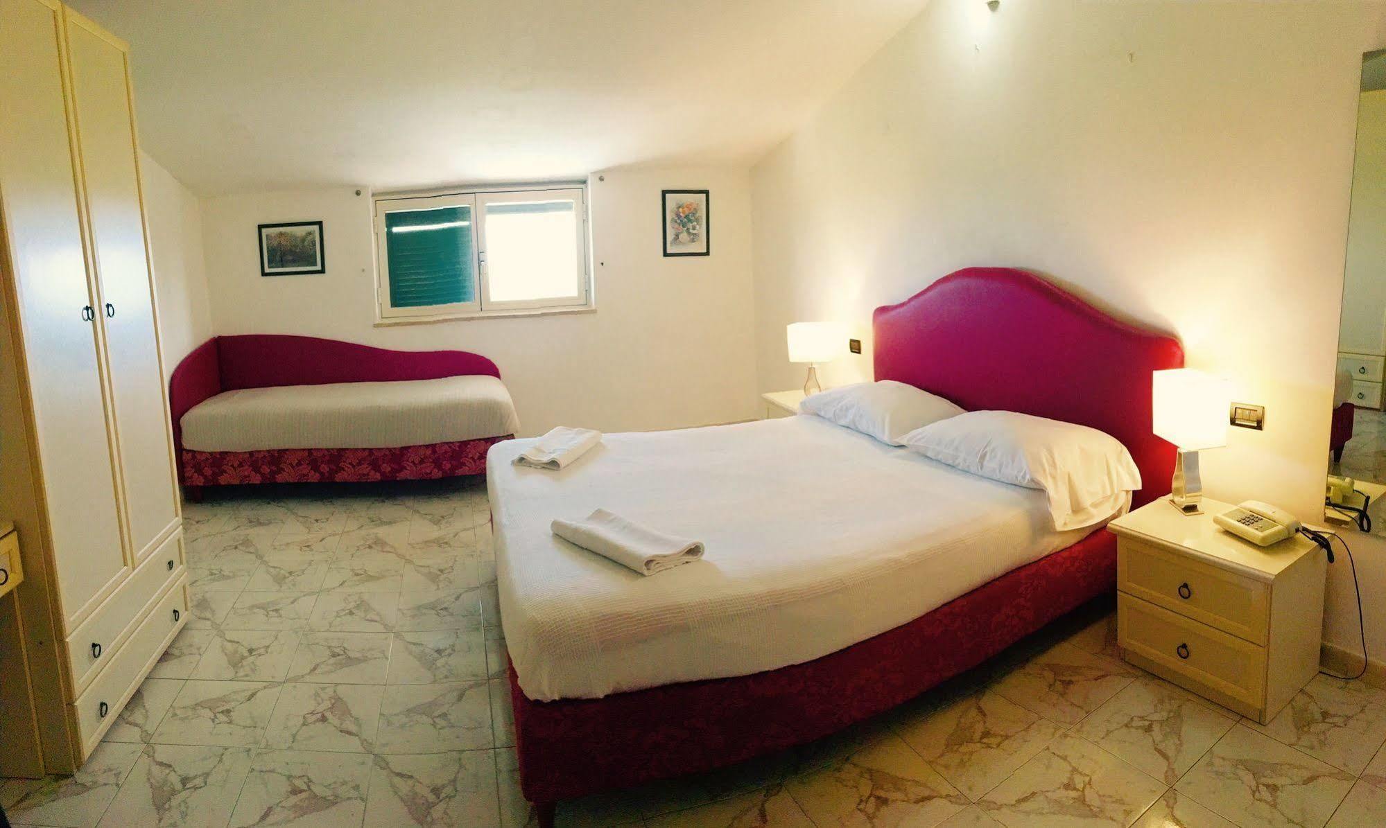 Hotel Villa Pirotta Sannicandro di Bari 外观 照片