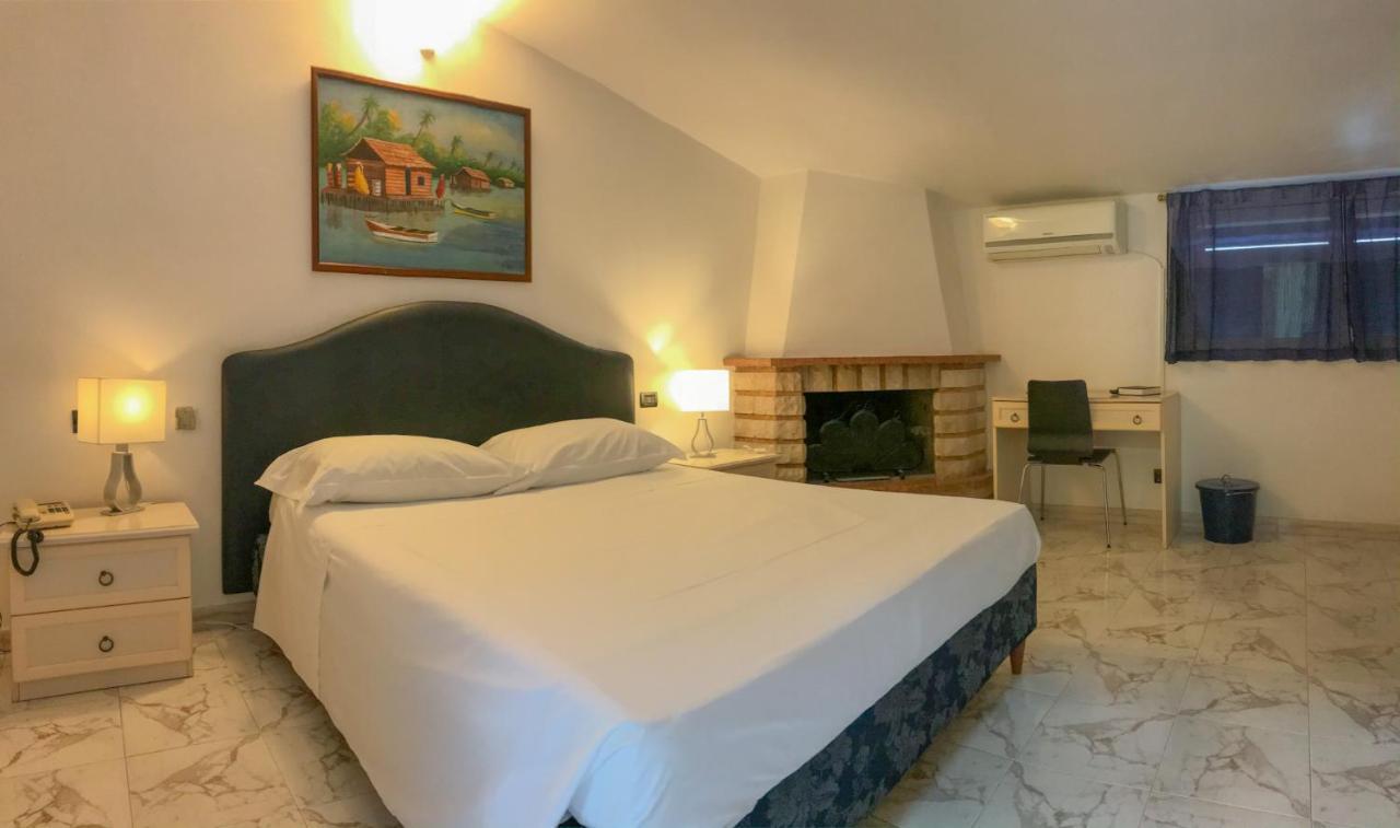 Hotel Villa Pirotta Sannicandro di Bari 外观 照片